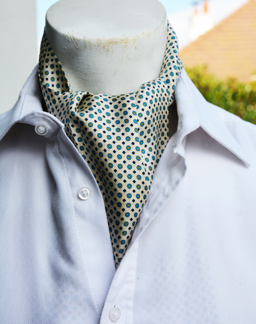 Foulard Ascot en soie